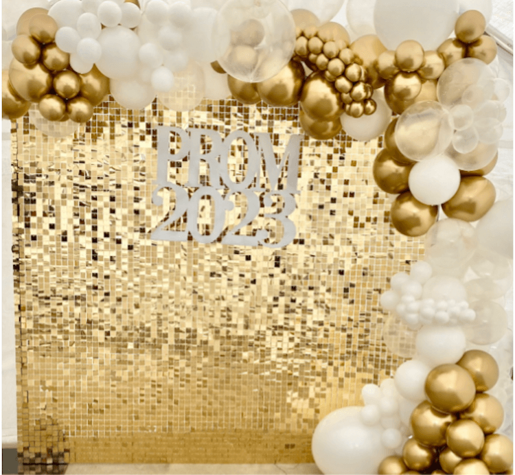 Gold shimmer Wall