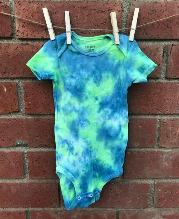 DIY Tie-Dye Station