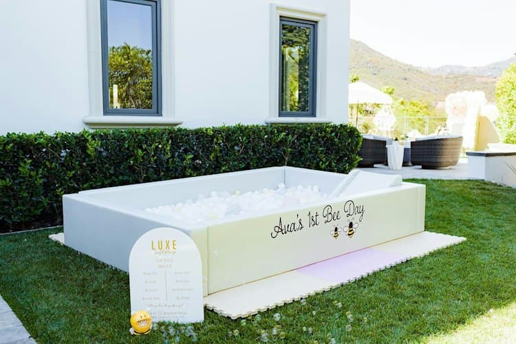 Rectangular Ball Pit