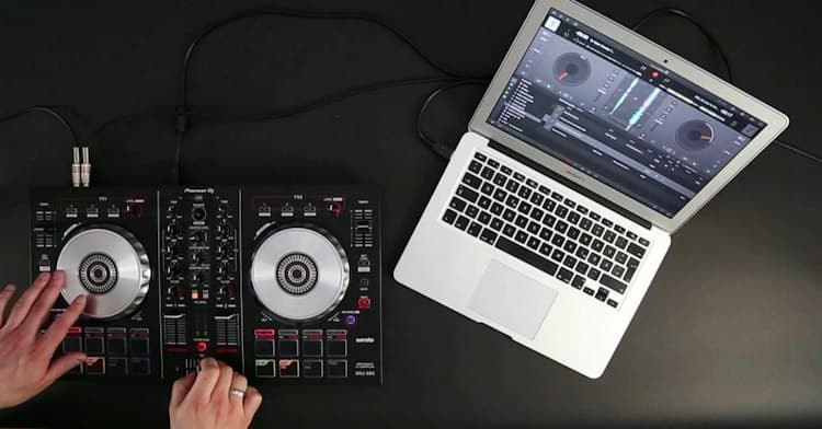 Pioneer DJ Controller- Per Hour